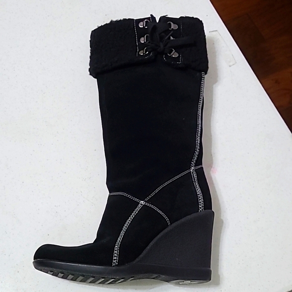 Kenneth Cole Reaction women's leather wedge boots size 6.5 - Picture 2 of 14